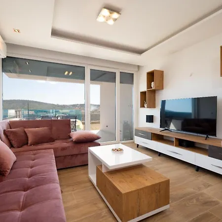 Matteo 2 Apartment