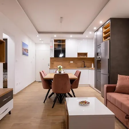 Matteo 2 Apartment *