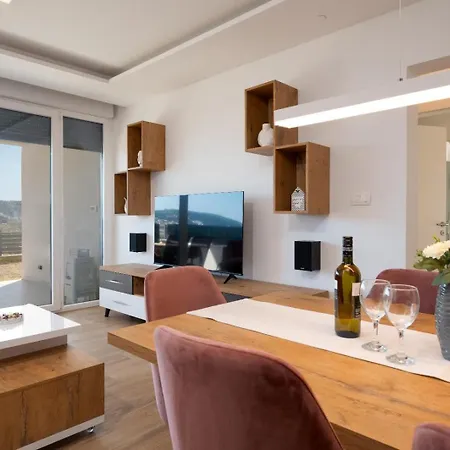 Matteo 2 Apartment *